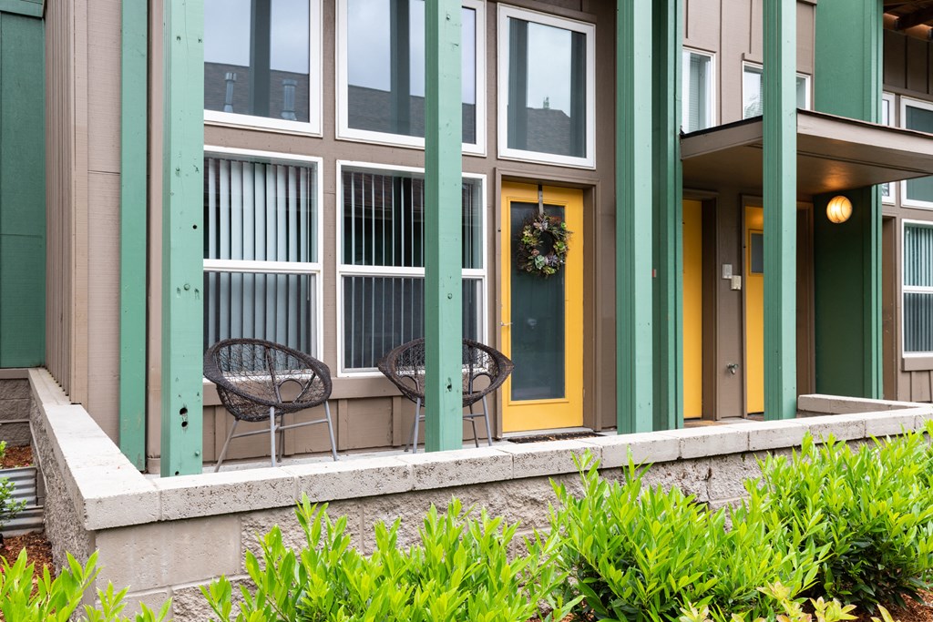 Outdoor Patio at Russellville Commons
