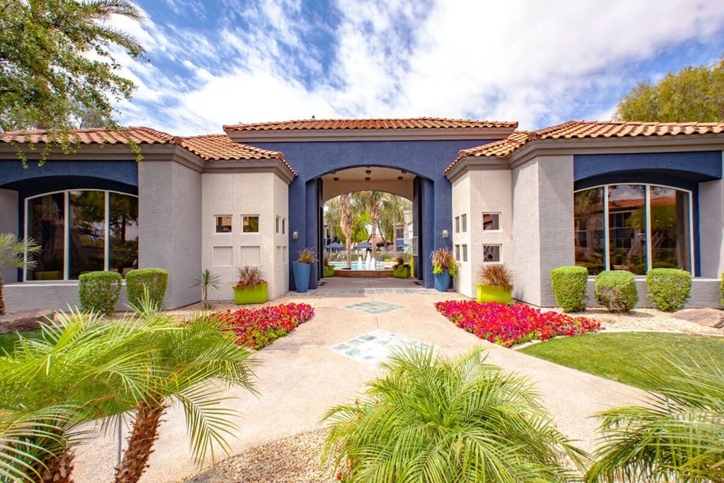 Entry at The Retreat Apartments