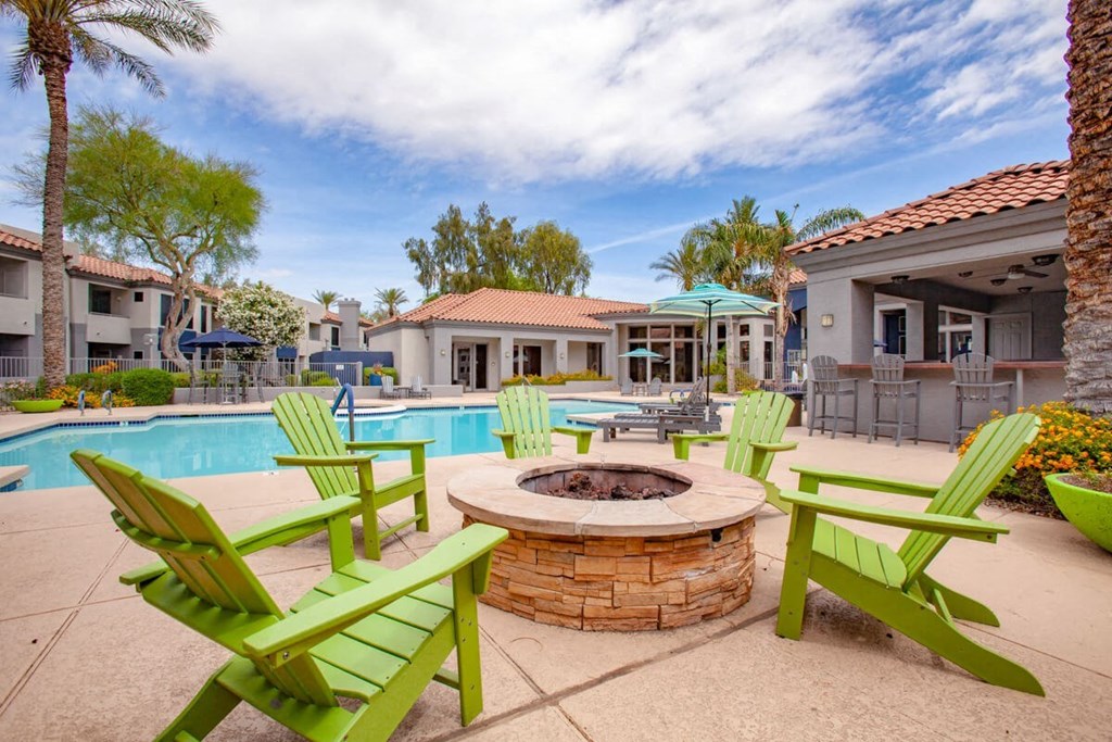 Pool 4 at The Retreat Apartments