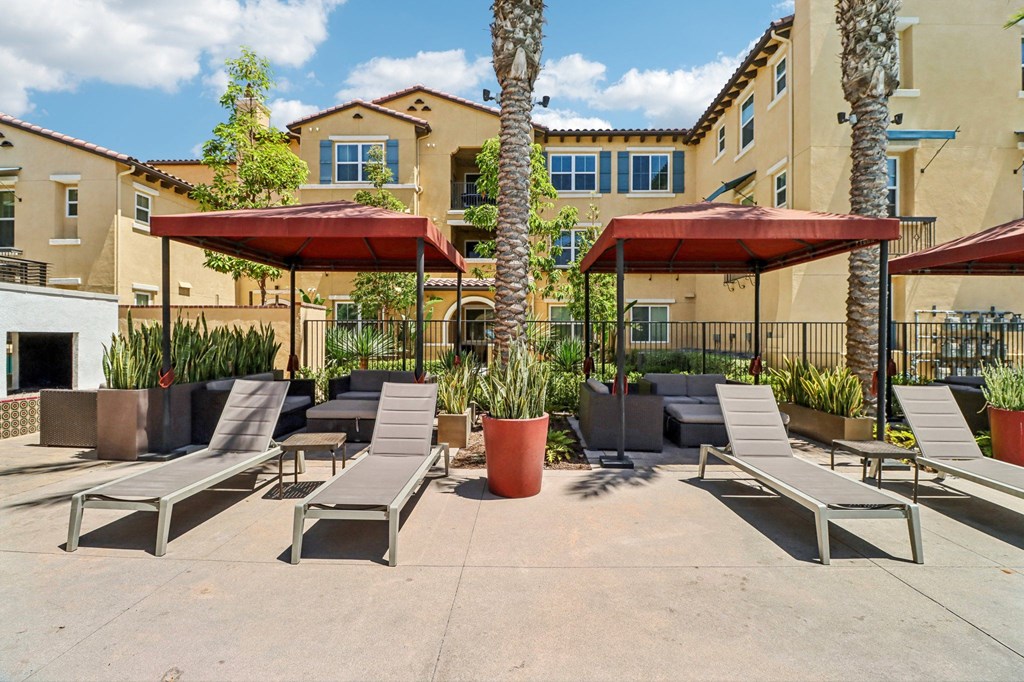 Las Positas Apartments