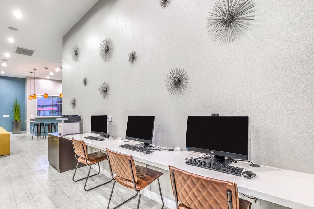 Computer area at Tribeca North Apartment Homes