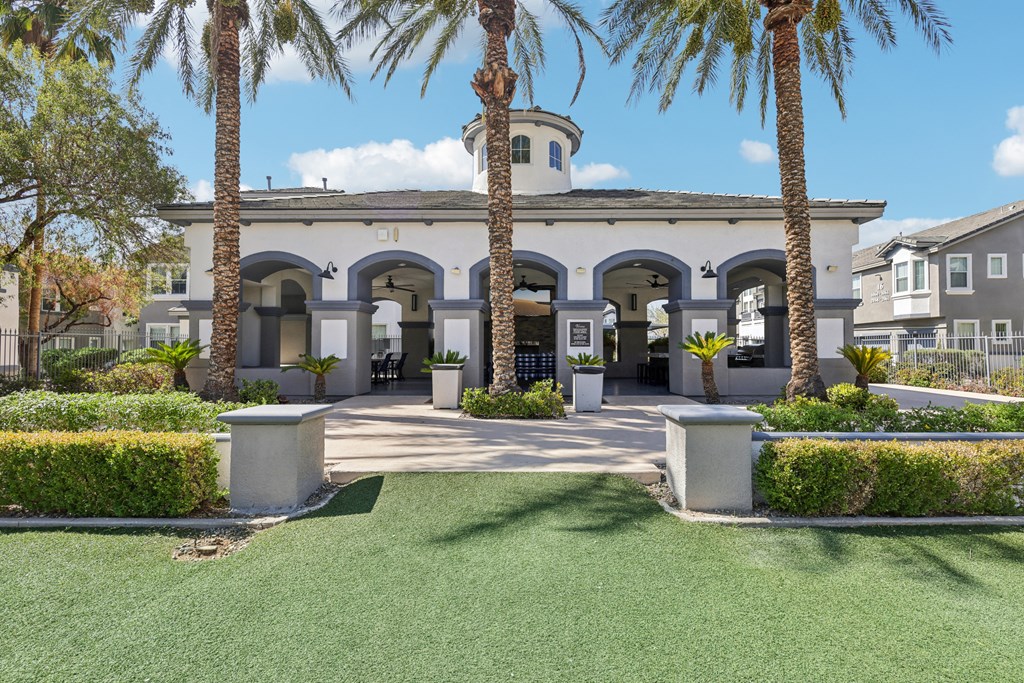 Exterior at Verona Apartments