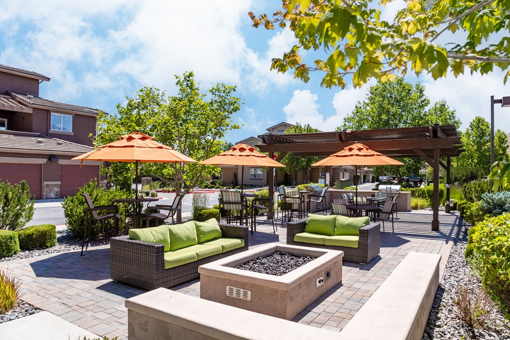 Outdoor seats at Caviata at Kiley Ranch