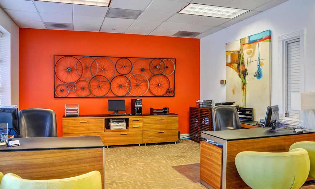 Business Center with Wi-Fi at Axcess 15 Apartments, 1500 Northeast 15th Avenue, Oregon
