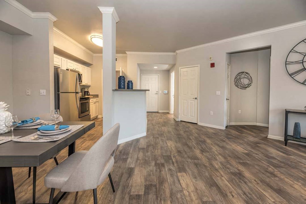 Living Room Come Dining Area at North Pointe Apartments, Vacaville, CA