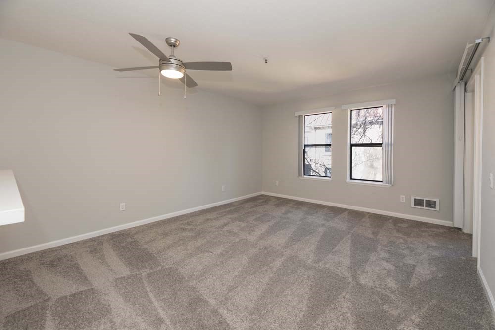 Ceiling Fan In Living Room at Del Norte Place Apartment Homes, El Cerrito