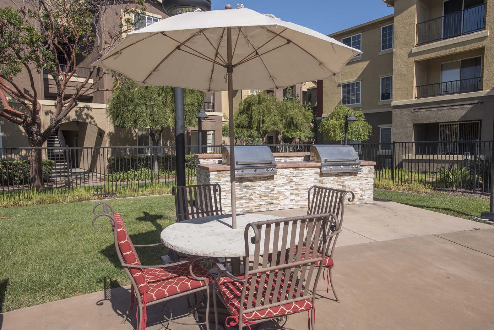 Sterling Village Apartment Homes 88 Valle Vista Avenue Vallejo Ca Rentcafe