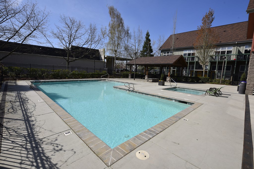 Pool at Russellville Commons
