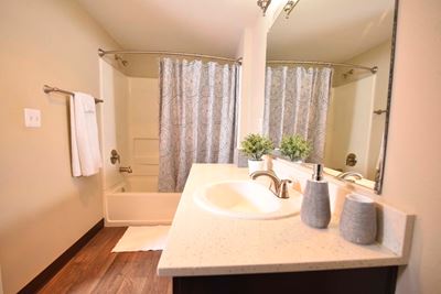 Large Tub In Bathroom at Russellville Commons, Portland, Oregon
