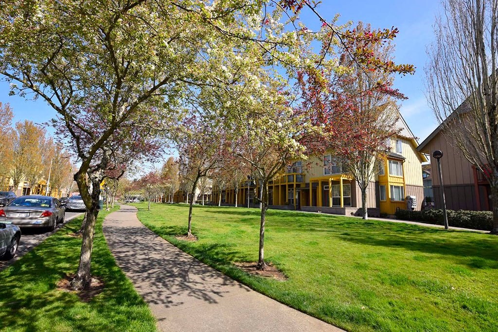 Beautiful Entryway With Greenplace at Russellville Commons, Oregon, 97216
