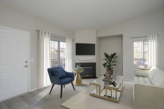 Living space at Sedona Lone Mountain - Photo Gallery