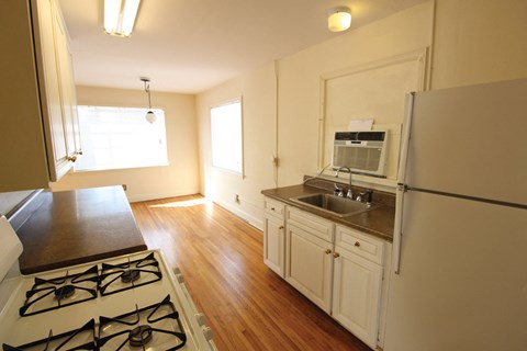 305 E Thach - Unit A