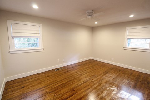 525 Godfrey Lane