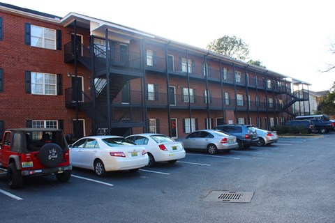 615 W Glenn Ave 2 Beds Apartment for Rent