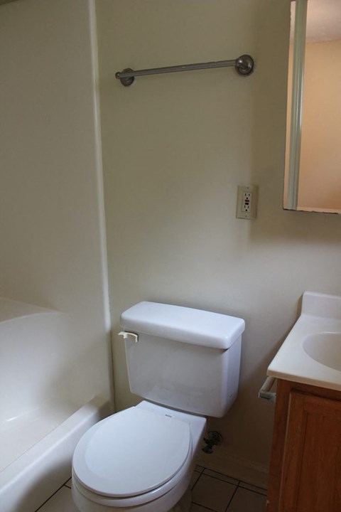 634 W. Magnolia Ave. 1 Apartment for Rent