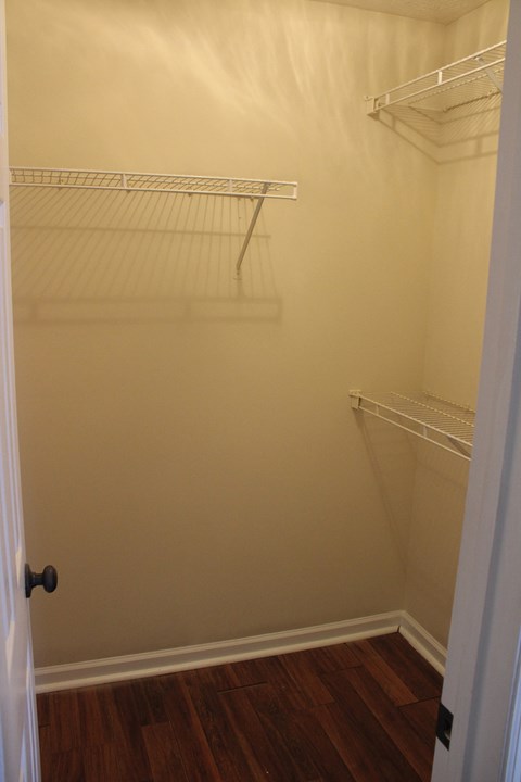 Glenn Oaks - 2 Bedroom