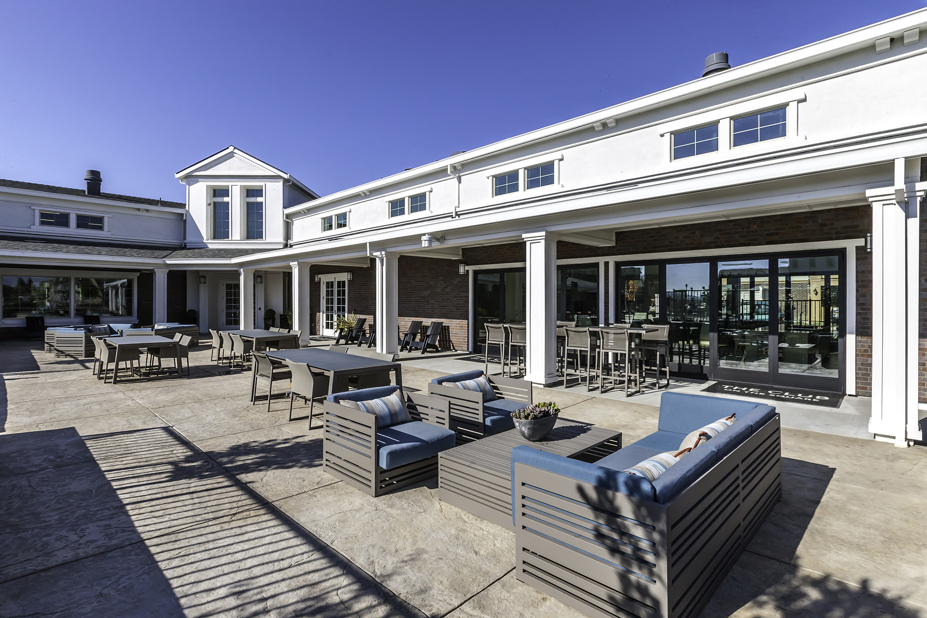 Mason Flats - Outdoor Lounge