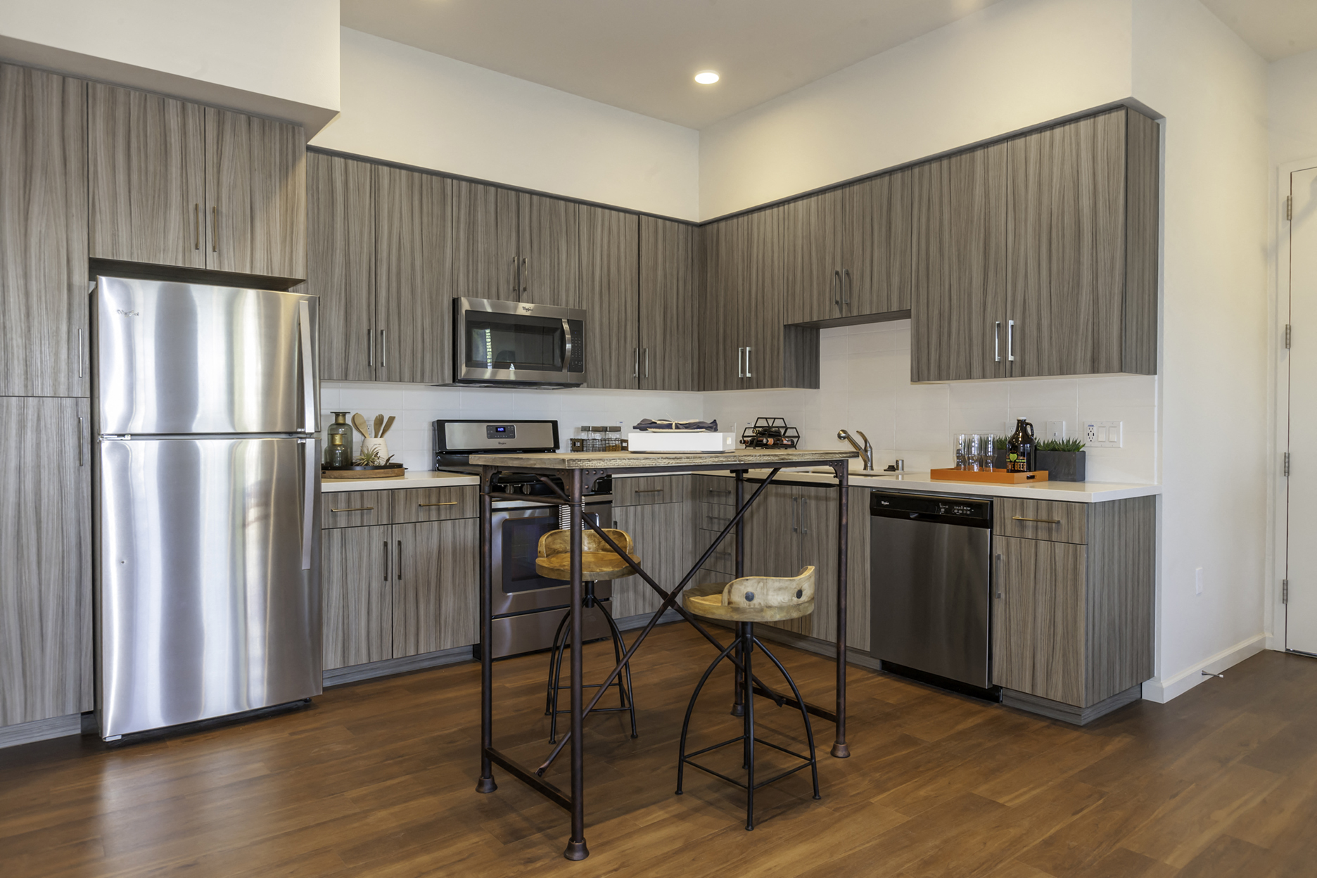 Mason Flats - Kitchen