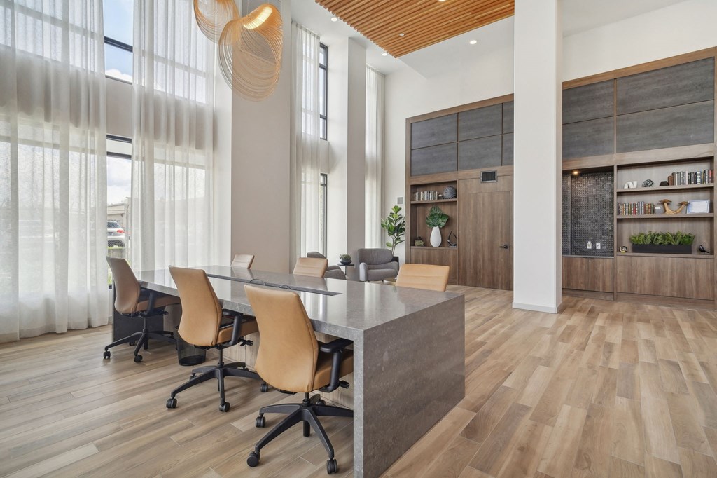 Vicino - Leasing Lobby