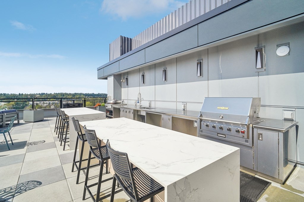 Vicino - The Veranda