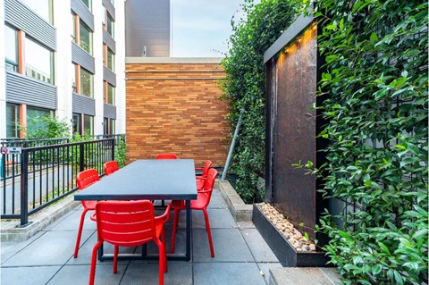 Resident Lounge - The Strauss on Burnside