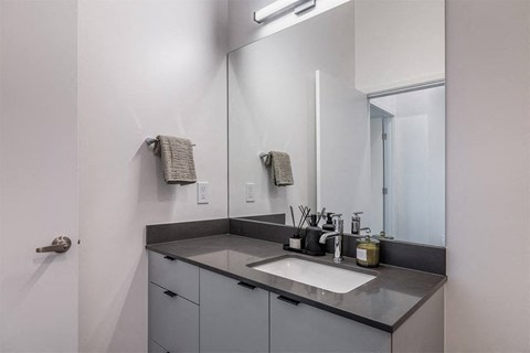 Light Designer Scheme Bath - The Ballard Independent