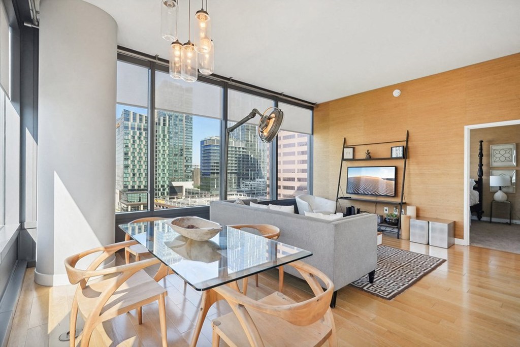 Apex The One - Dining Area