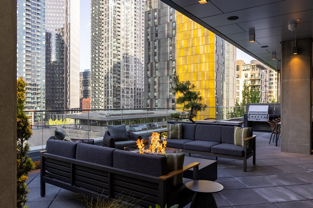 Terrace Lounge - The Ayer