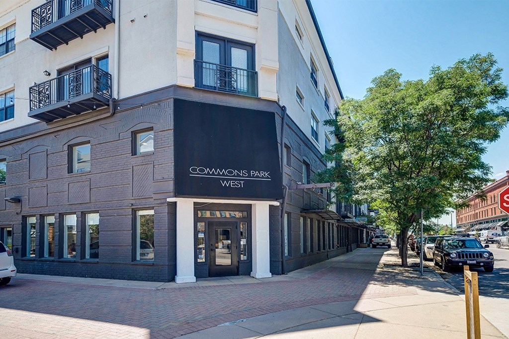 Commons Park West Entrance