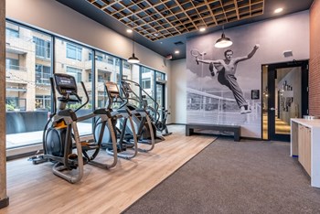 Fitness Center - Coen & Columbia - Photo Gallery 55
