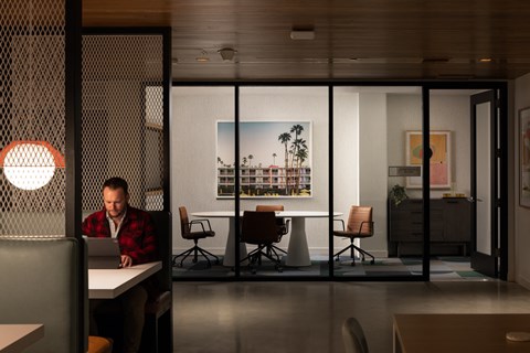 Private Meeting Office Felix at The Society