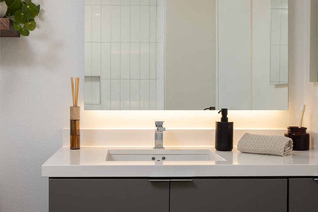 Bathroom Vanity - Margo