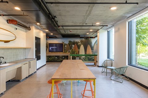 Clubroom - Margo