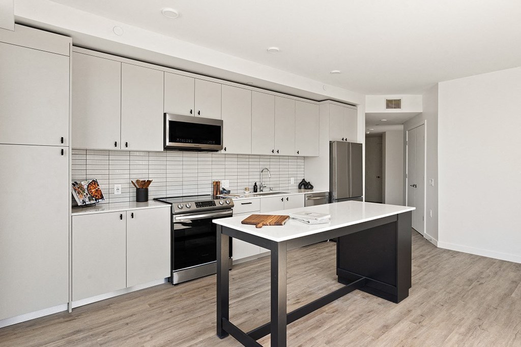 Light Designer Scheme Two Bedroom Kitchen - The Lark