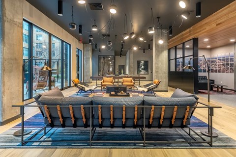 Resident Hub Lounge - Coen & Columbia