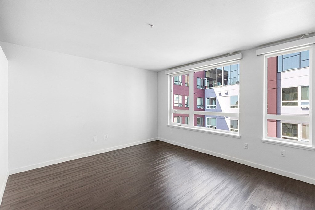 Westlake Steps - Living Room