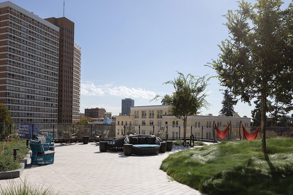 Outdoor Lounge Terrace - The Lark Uptown