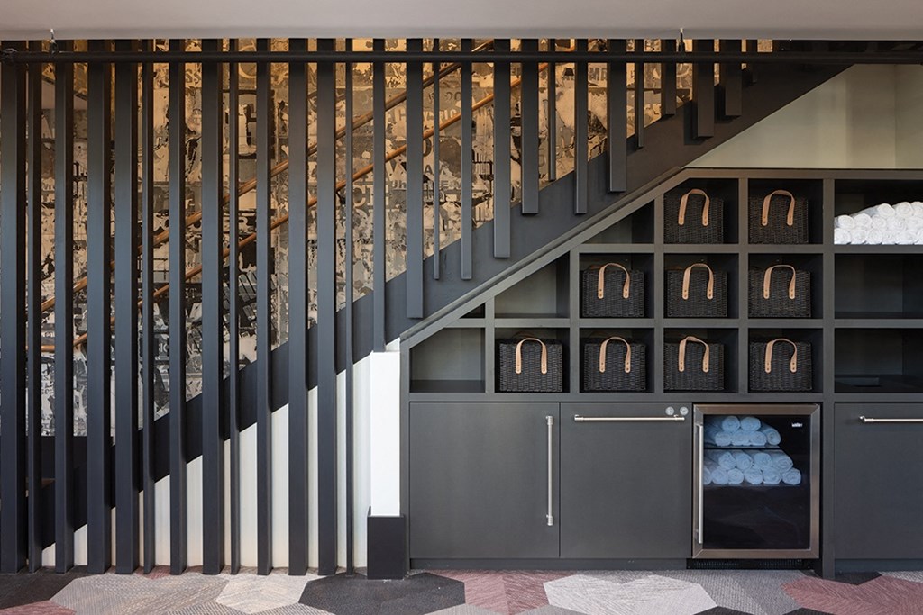 Two-Level Fitness - The Lark Uptown