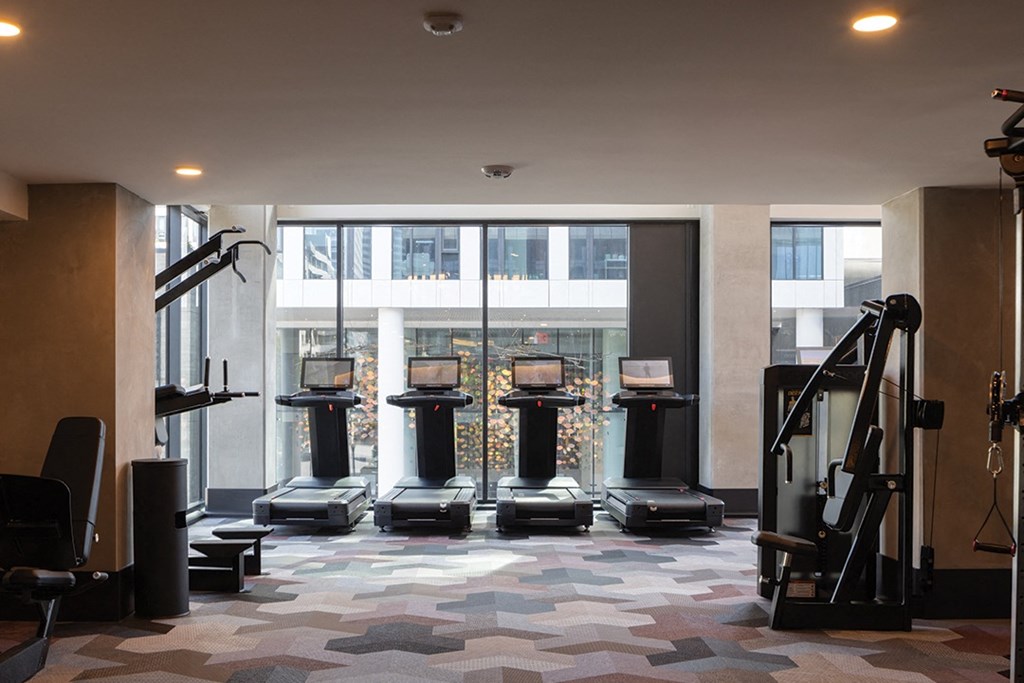Two-Level Fitness - The Lark Uptown