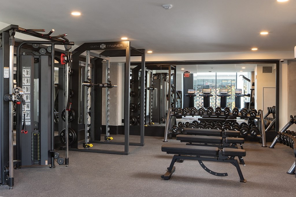 Two-Level Fitness - The Lark Uptown