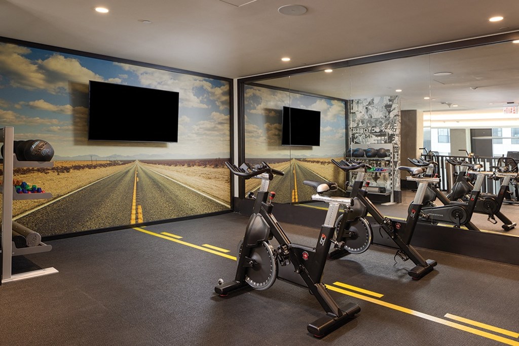 Two-Level Fitness - The Lark Uptown