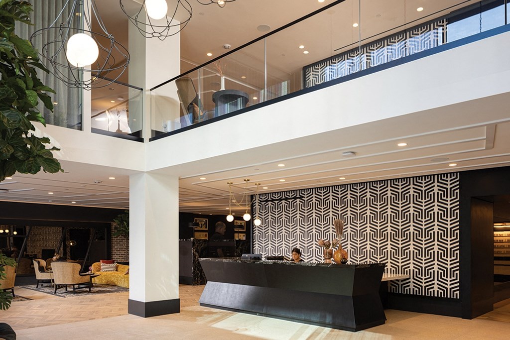 Lobby & Concierge - The Lark Uptown