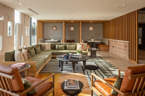 Lobby Lounge - The Daphne