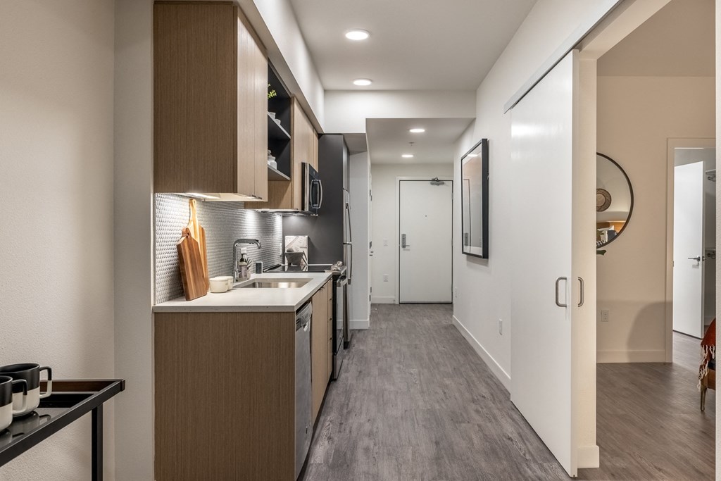 1 Bedroom Model - Coen & Columbia