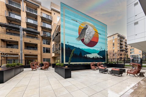 Egret Sunset Mural Outdoor Courtyard - Coen & Columbia
