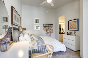 Stoneridge - Bedroom - Photo Gallery 21