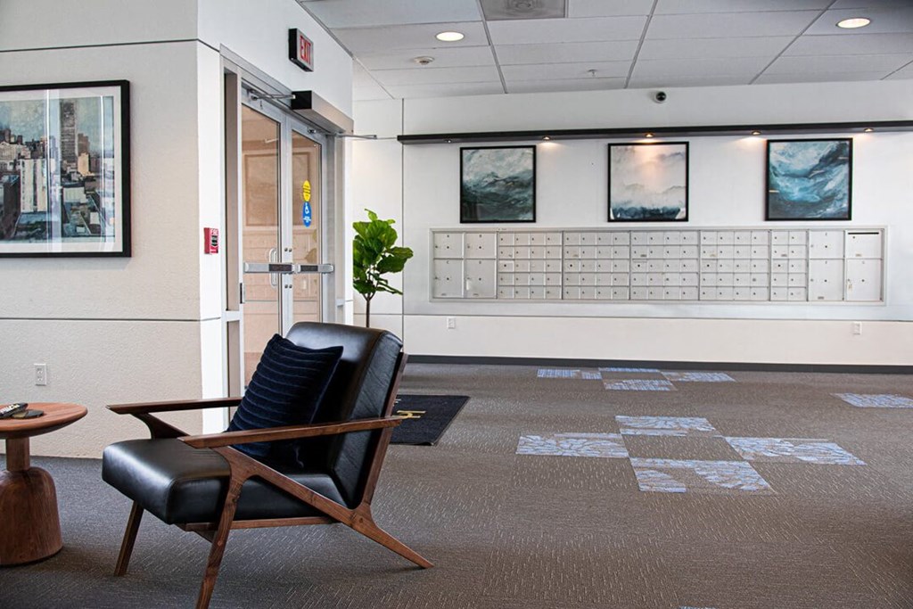 Second Resident Lobby - Coen & Columbia