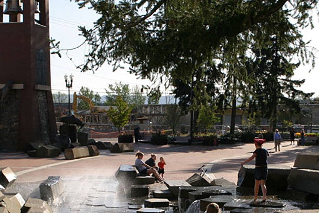 Esther Short Park - Coen & Columbia