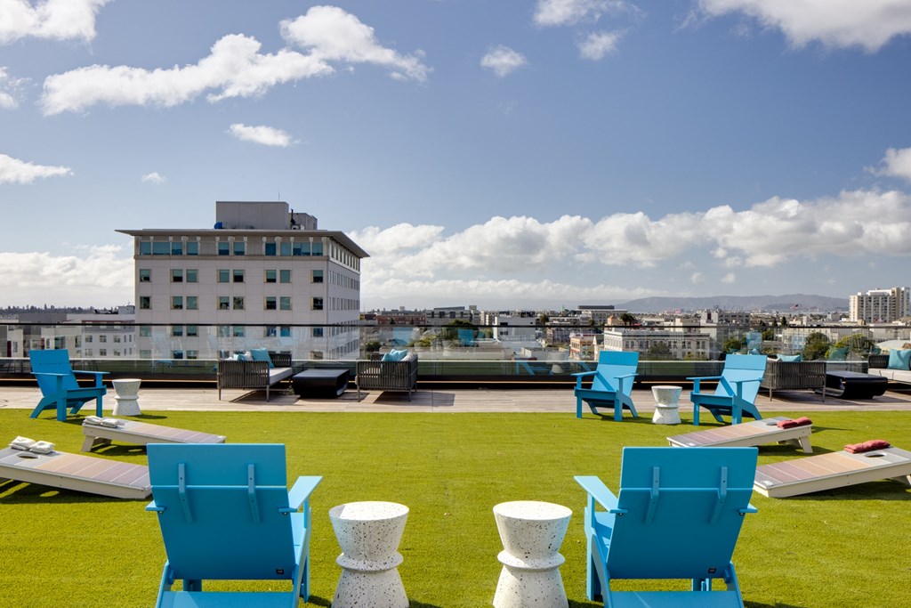 Lydian - Rooftop Deck