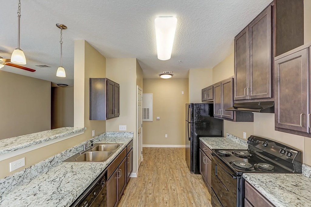 Cambridge Oaks 2 Kitchen